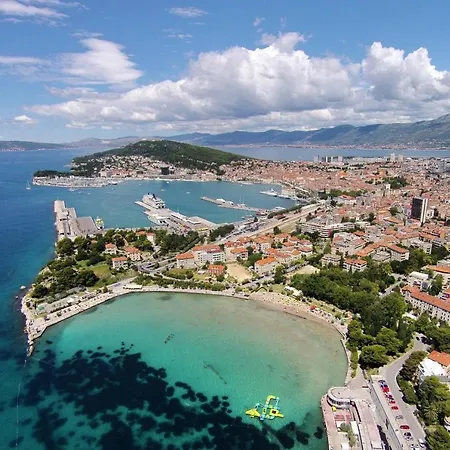 With Wifi - 13878 アパート *